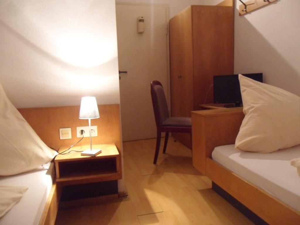 Hotel Funk Bietigheim-Bissingen Szoba fotó